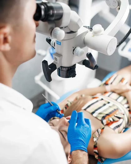 Endodontic microsurgery apicoectomy Jumeirah Dubai
