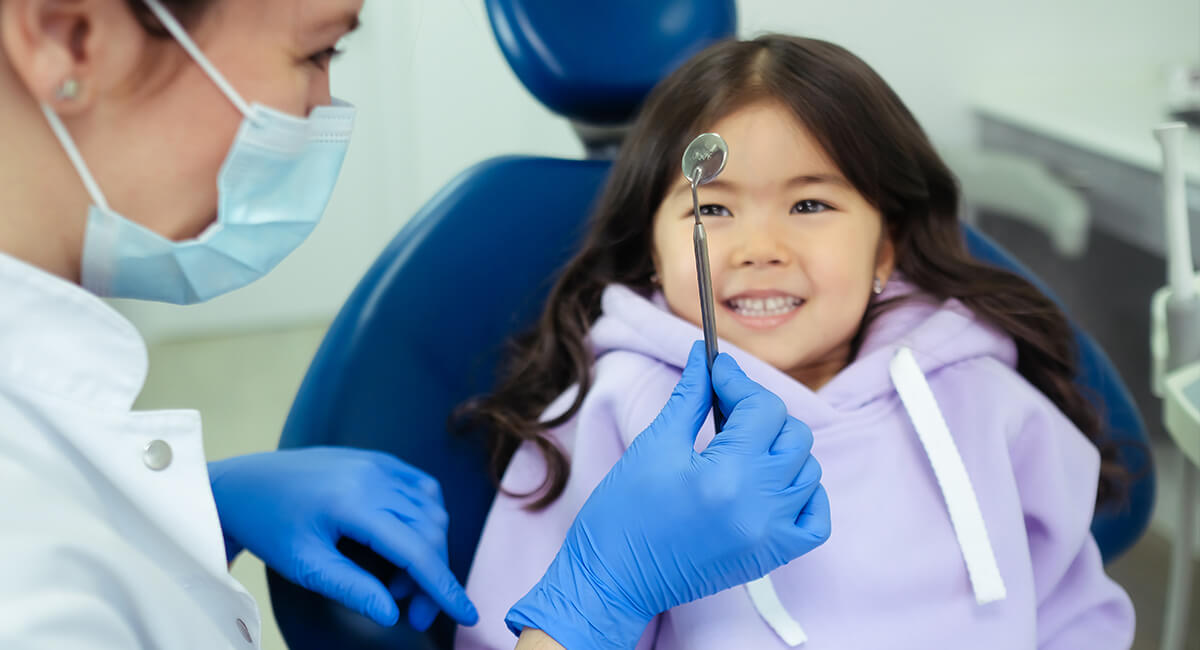 What do parents need to know about their kid’s first dental visit?