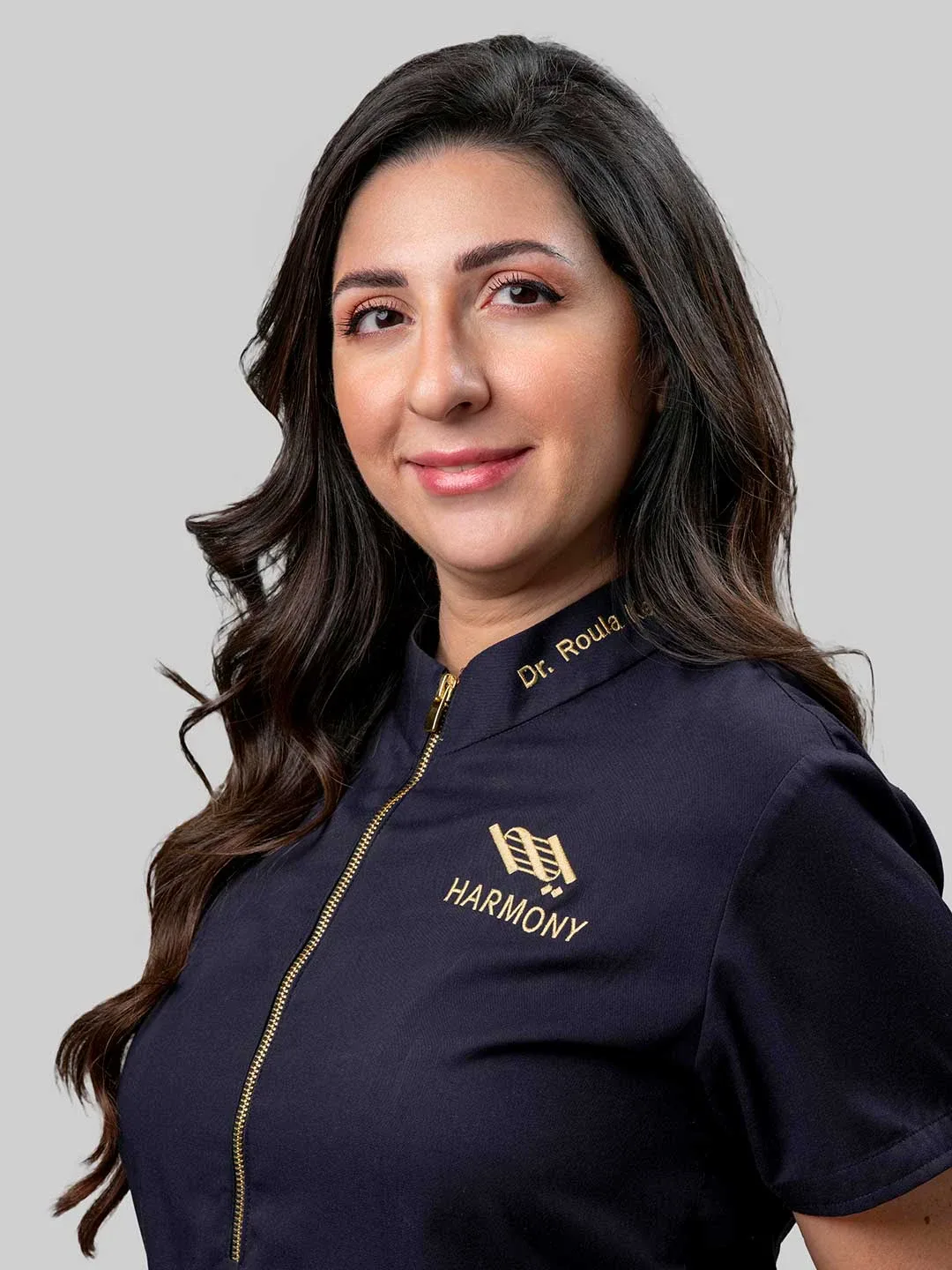 Dr. Roula Kilani veneers and smile makeover Jumeirah Dubai