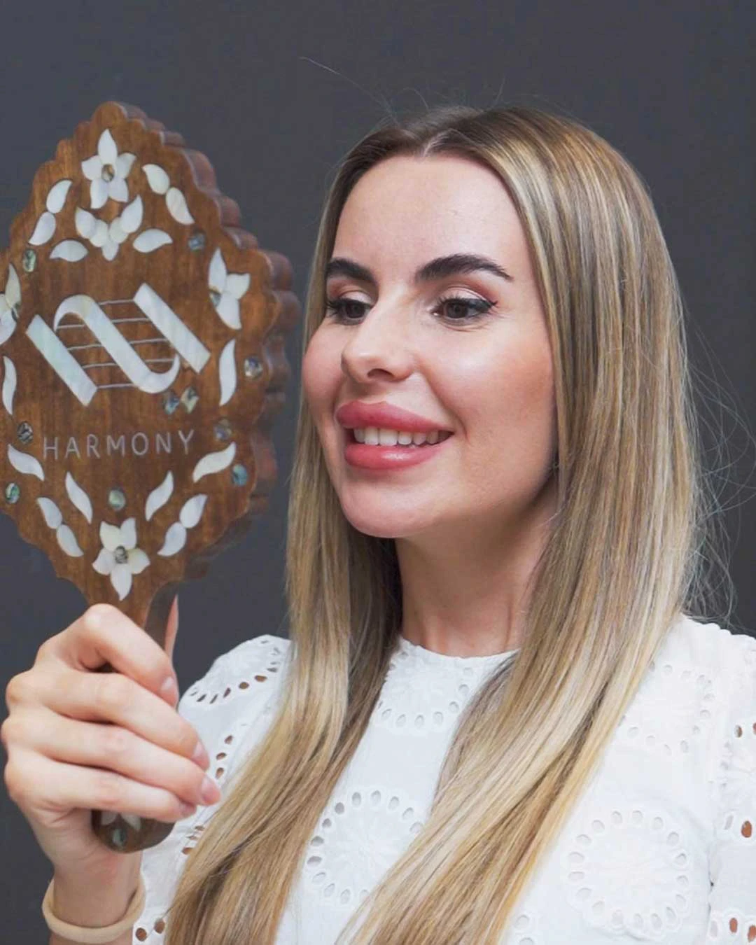 In-office teeth whitening - harmony